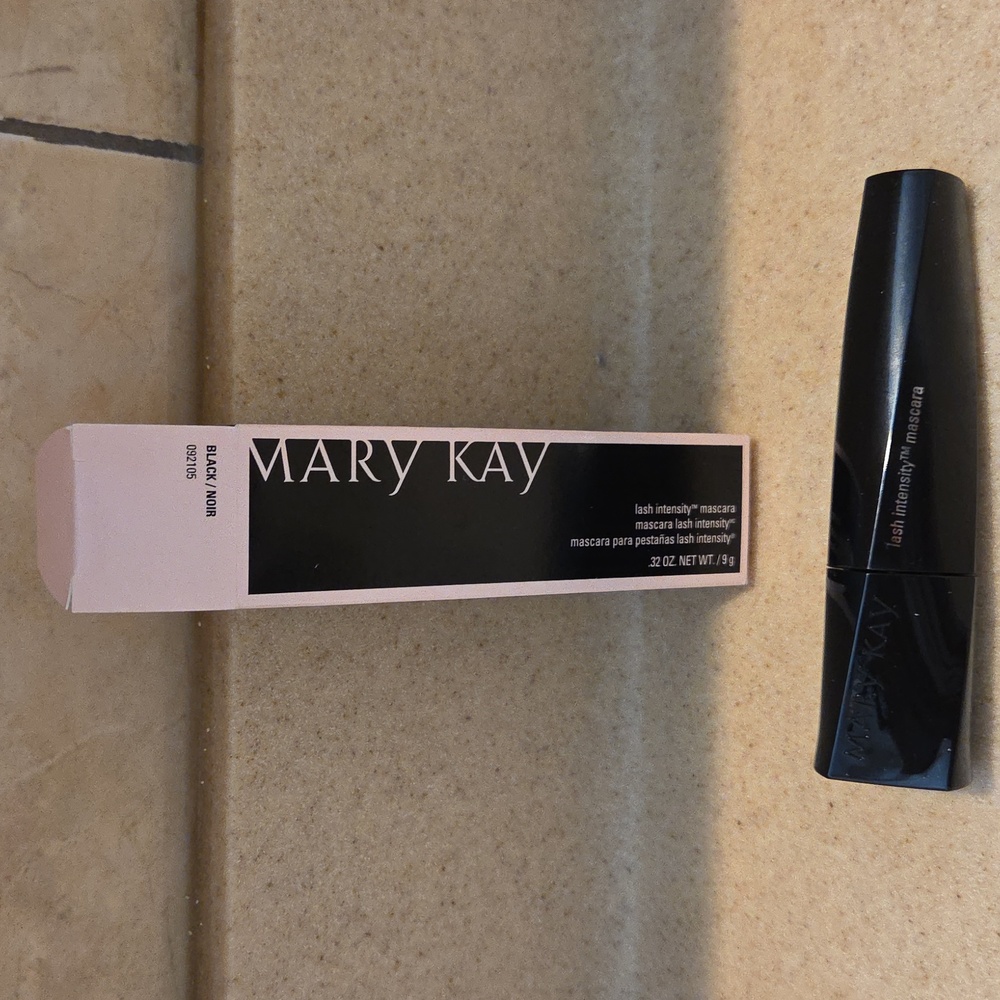 Mary Kay Lash Intensity Mascara - Deep Black